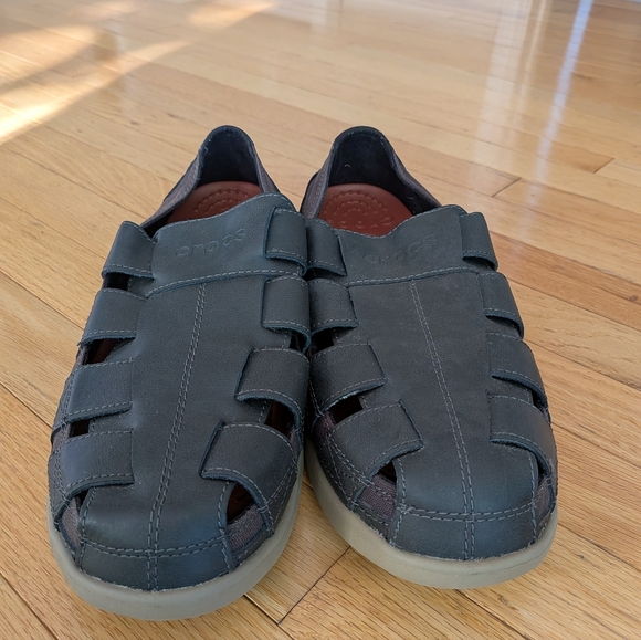 Crocs Santa Cruz Leather Fisherman Sandals Size 11. - Picture 2 of 6